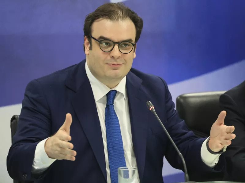 Ο πληθωρισμός καίει τον Προϋπολογισμό του 2027