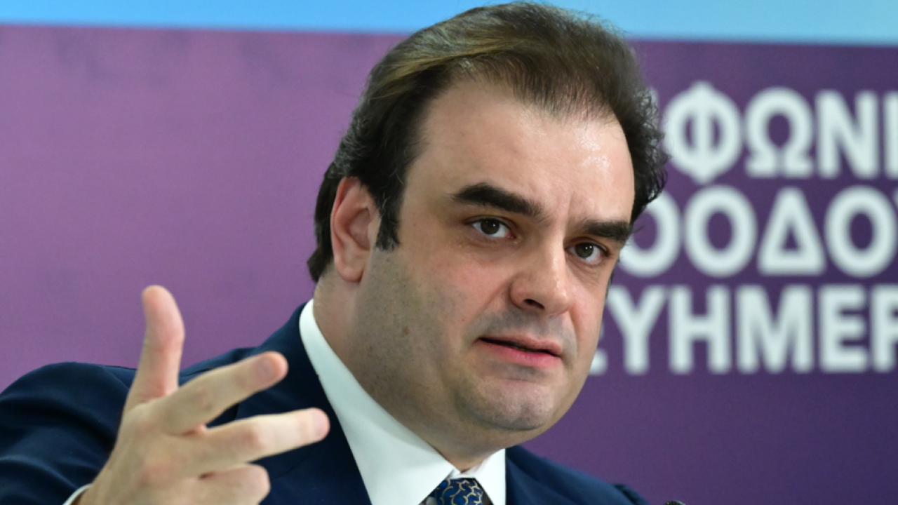 Πιερρακάκης: Μηνύσεις σε 18 influencers για παράνομο τζόγο – Η δημοφιλία δεν προσφέρει ασυλία