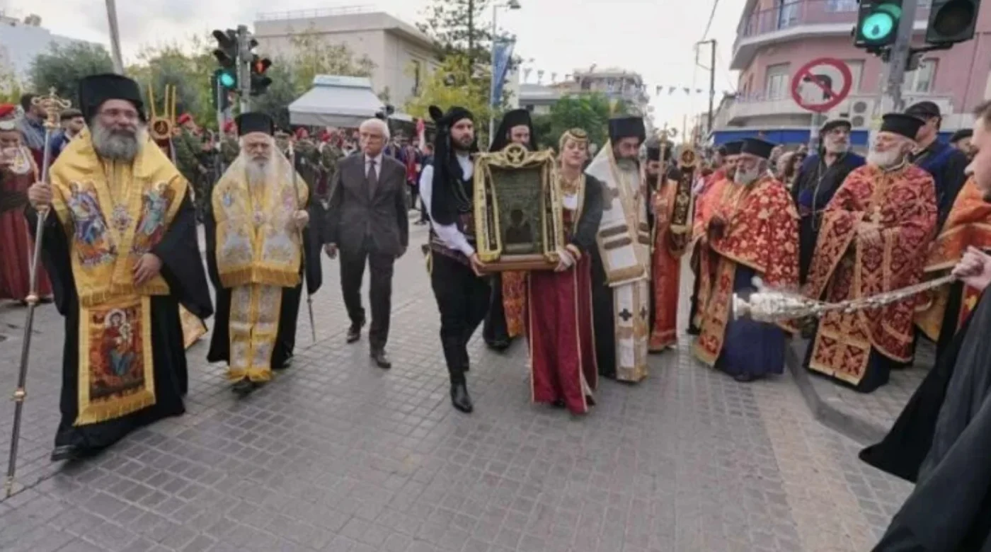 Η ιστορική συνάντηση του Πόντου και της Κρήτης στο Ρέθυμνο – Συγκίνηση στην πρώτη υποδοχή της ιερής εικόνας