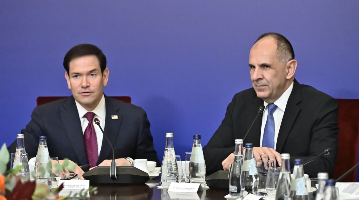 Live: Οι κοινές δηλώσεις Γεραπετρίτη