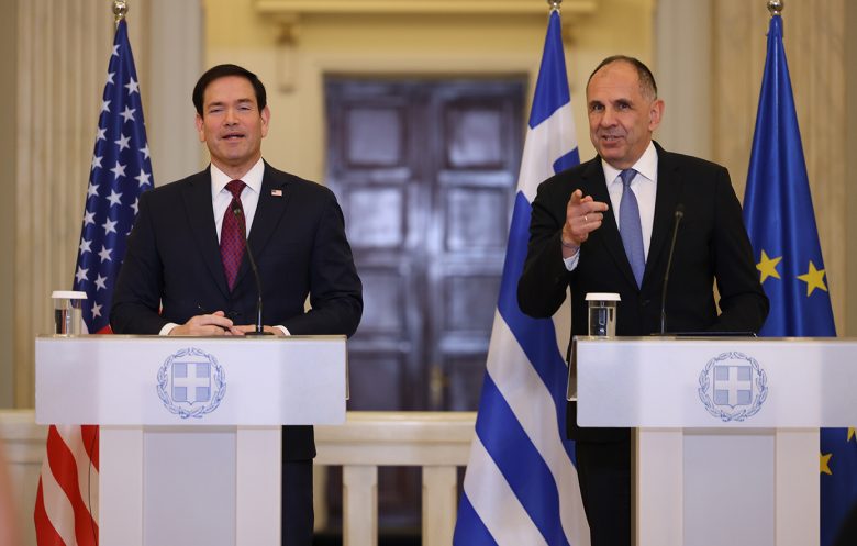 Κομβικός ο ρόλος της χώρας μας σε ενέργεια και άμυνα – Έτοιμη η Ελλάδα για ναυτική συνδρομή στα Στενά του Ορμούζ – News.gr
