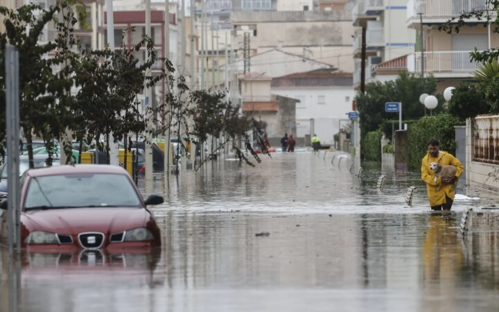 Τέσσερις νεκροί από τις βροχές και τις πλημμύρες στην ανατολική Ισπανία