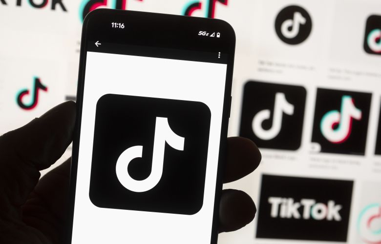 Στην Βουλή το νομοσχέδιο για απαγόρευση χρήσης κοινωνικών δικτύων σε παιδιά κάτω των 15 ετών