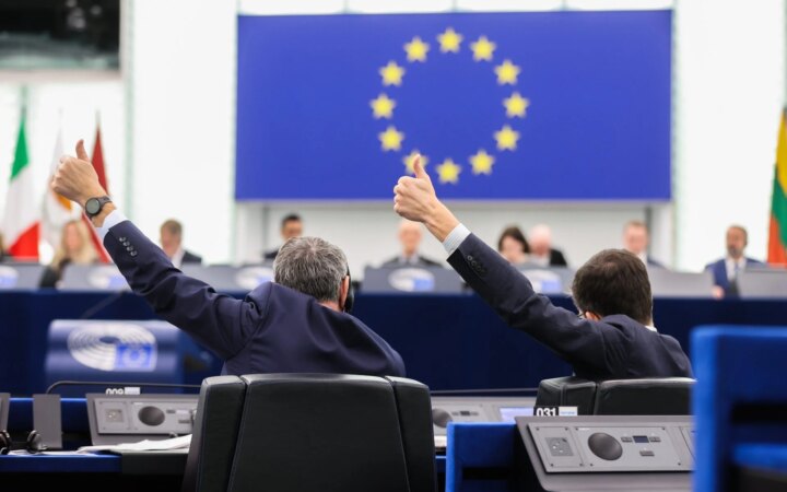 «Μπλόκο» από το Βερολίνο στις περικοπές των 159 δισ. ευρώ