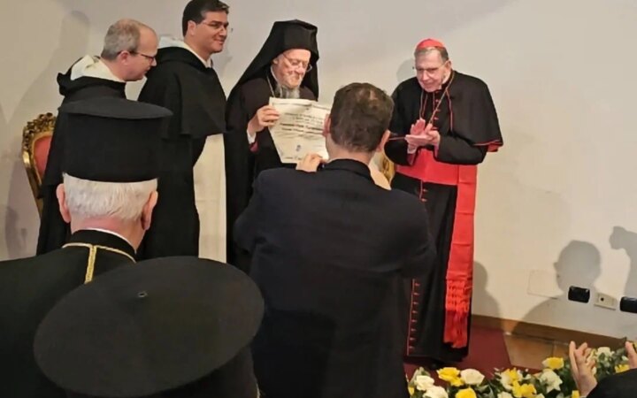 Αναγόρευση Βαρθολομαίου σε επίτιμο διδάκτορα από το πανεπιστήμιο του Βατικανού